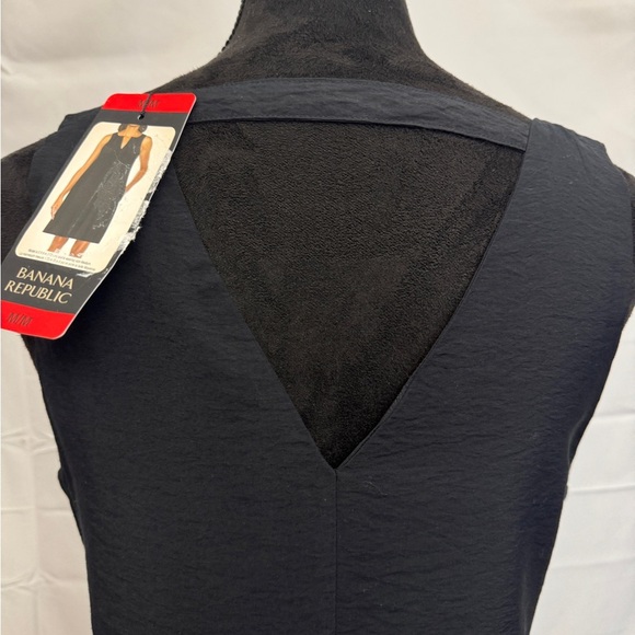 Banana Republic Sleeveless Dress Black - Picture 9 of 11